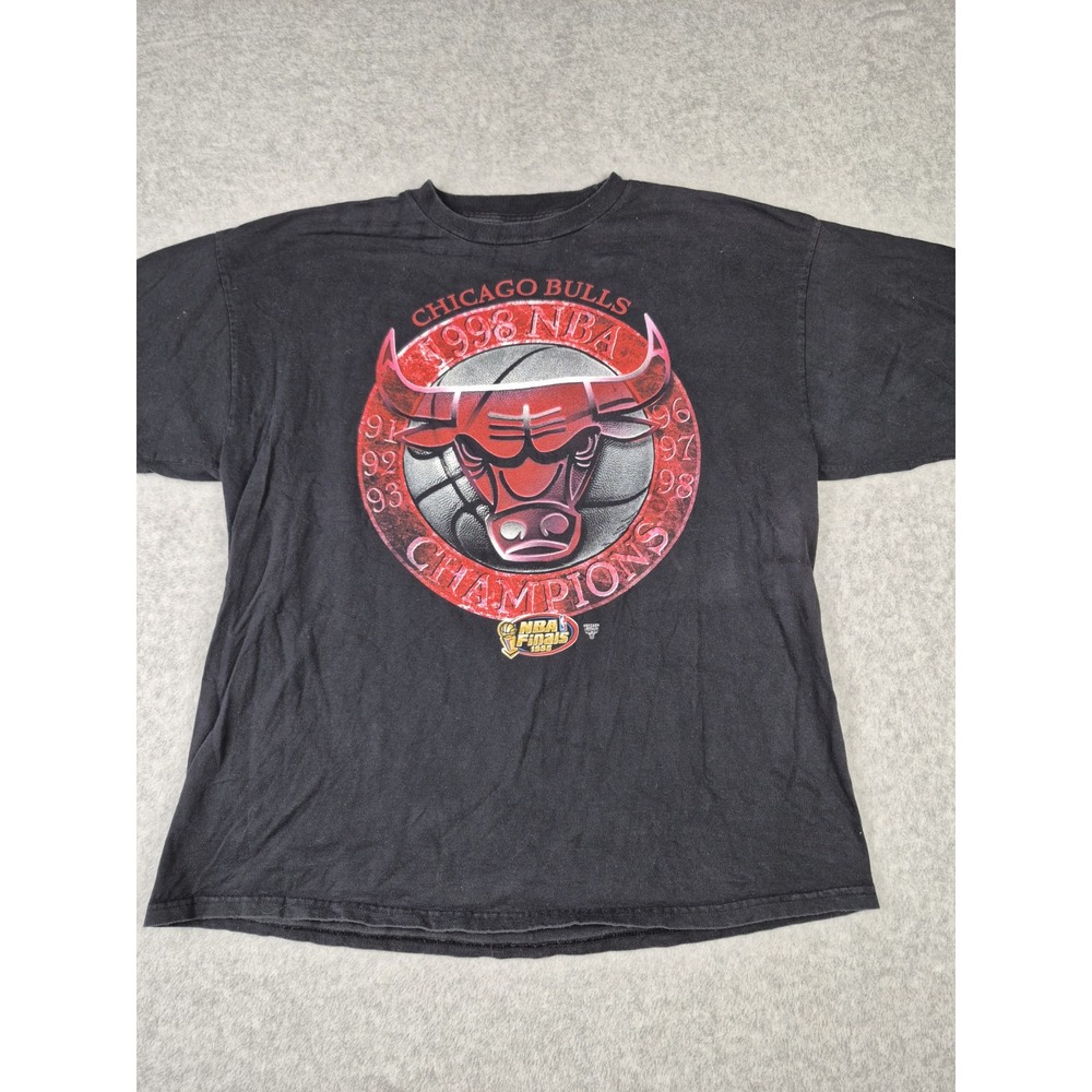 Vintage 1998 NBA Champions Chicago Bulls World Tour Starter T-Shirt XL USA 90s